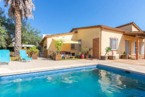 S46-CASA de VACACIONES CLIMATIZADA con PISCINA, en el CENTRO junto AL MAR, BARBACOA y WIIFI